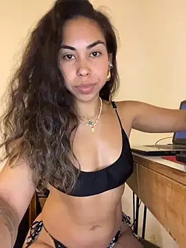 Snapshot of jessens146 chatting on March 1, 3:06 am jessens146 online show from March 1, 3:06 am