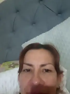 ivonnahills online show from March 29, 4:03 am