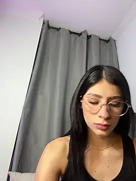 Snapshot of Dasha_Be chatting on April 20, 9:16 pm Dasha Be online show from April 20, 9:16 pm