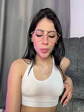 Snapshot of Dasha_Be chatting on April 30, 8:57 pm Dasha Be online show from April 30, 8:57 pm