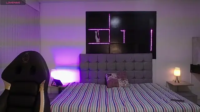 Wendy 1  online show from March 28, 4:46 am