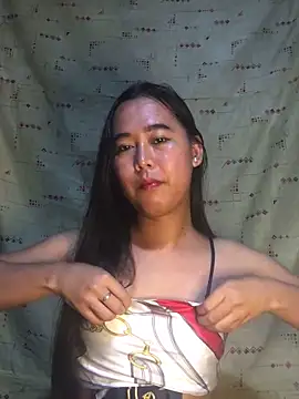 Snapshot of Tairakim chatting on February 21, 4:42 pm Tairakim online show from February 21, 4:42 pm