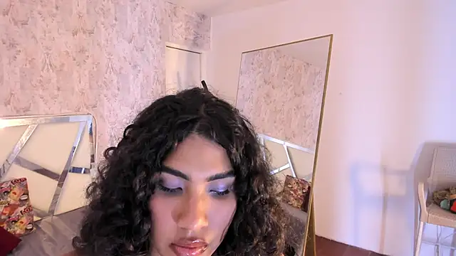 soffiene online show from March 2, 4:02 am