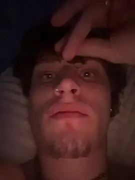 Snapshot of PAPITRVN chatting on March 3, 5:25 am PAPITRVN online show from March 3, 5:25 am