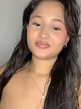 laly spank online show from March 1, 10:10 pm