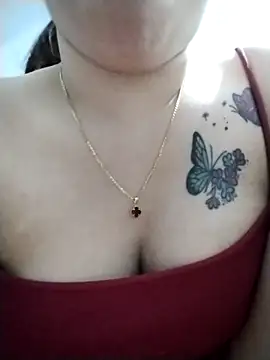 Snapshot of Kiki-vn chatting on February 26, 9:42 am Kiki-vn online show from February 26, 9:42 am