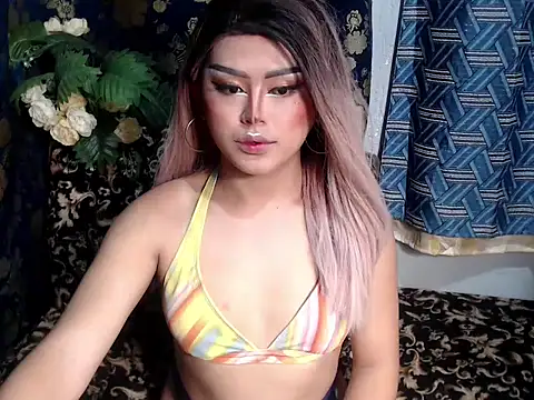 cute asian22 online show from March 28, 5:25 pm