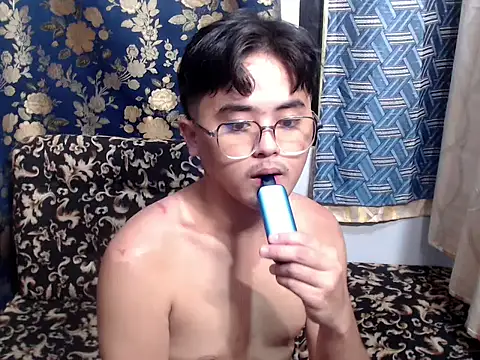 cute asian22 online show from April 3, 7:37 am