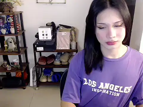 sweetasian zoe online show from March 24, 6:19 pm