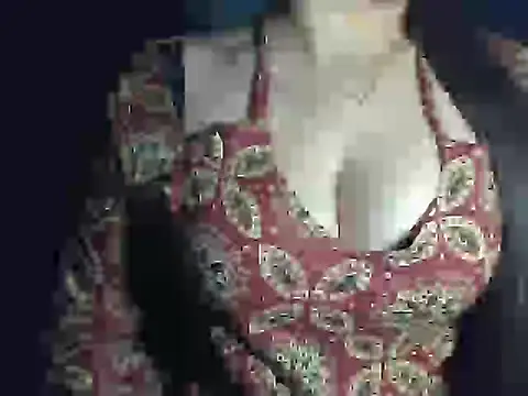 Avneet kaurr1 online show from March 5, 4:53 am