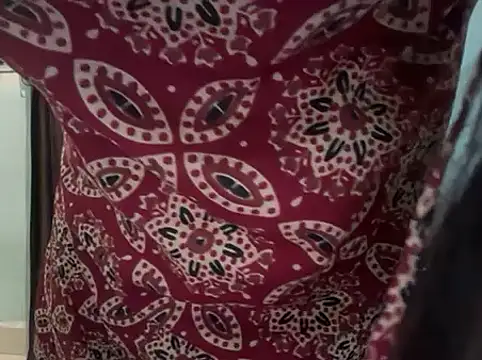 Avneet kaurr1 online show from March 13, 3:55 am