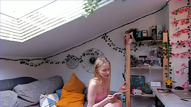 EliteEross online show from May 25, 12:15 pm