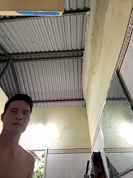 Snapshot of duylonghot chatting on March 3, 7:37 am duylonghot online show from March 3, 7:37 am