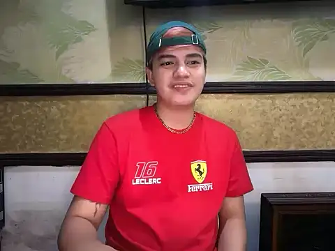 Snapshot of urbigcutienasio chatting on June 27, 7:42 pm urbigcutienasio online show from June 27, 7:42 pm