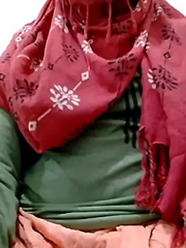 Curvy Anvika online show from March 9, 1:14 pm