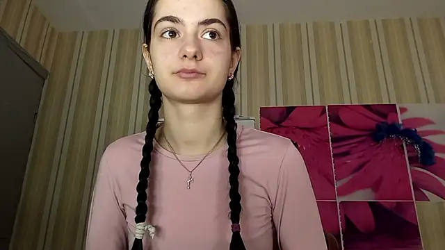 TuFoth online show from February 24, 8:15 am