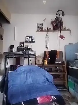 manuel4200 online show from May 12, 1:39 pm