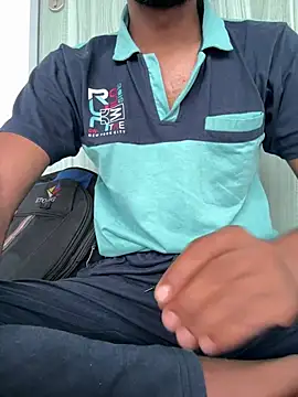 Snapshot of chavad-345 chatting on April 7, 4:03 am chavad-345 online show from April 7, 4:03 am