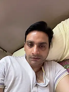 online4u08 online show from March 31, 3:03 pm