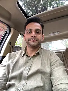 online4u08 online show from March 6, 3:45 am