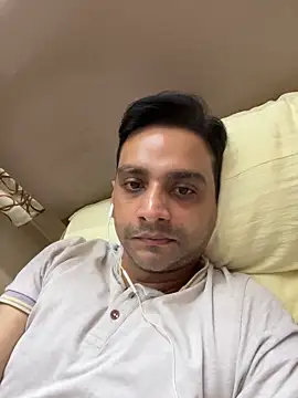 online4u08 online show from March 3, 3:19 pm