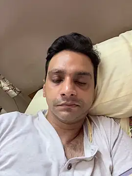 online4u08 online show from March 26, 5:11 pm