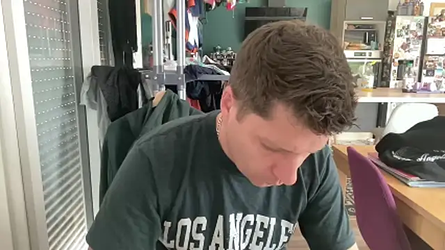 Minmoi1984 online show from March 11, 9:14 am