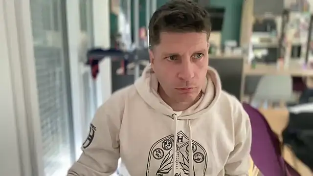 Minmoi1984 online show from March 22, 2:51 pm