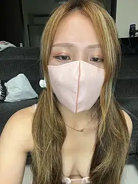 Snapshot of _RAN_ch chatting on July 16, 10:07 pm RAN ch online show from July 16, 10:07 pm
