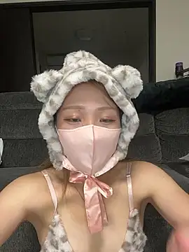 Snapshot of _RAN_ch chatting on July 12, 7:58 pm RAN ch online show from July 12, 7:58 pm