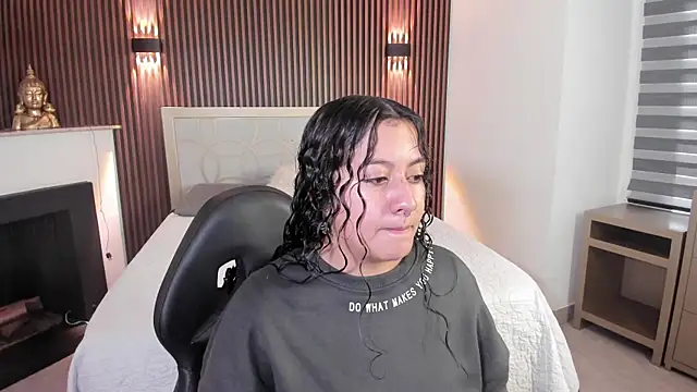 paulys  online show from May 4, 11:46 am