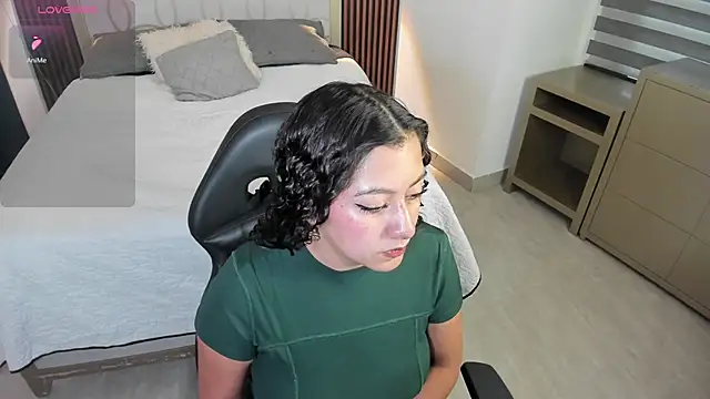 paulys  online show from May 6, 11:47 am