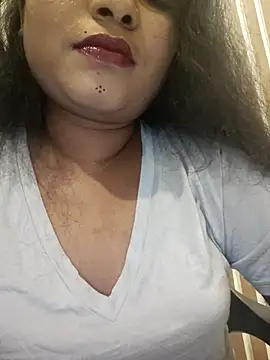 Cutie bae011 online show from February 22, 12:18 pm