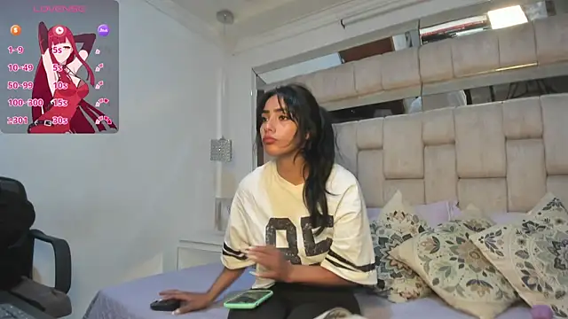 Snapshot of Tashi7 chatting on June 6, 3:06 pm Tashi7 online show from June 6, 3:06 pm