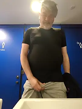 eruzam59000 online show from March 7, 11:21 pm