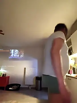 eruzam59000 online show from March 24, 7:14 pm