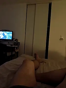 Snapshot of eruzam59000 chatting on February 22, 1:24 pm eruzam59000 online show from February 22, 1:24 pm