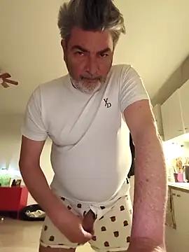 eruzam59000 online show from March 27, 10:11 pm