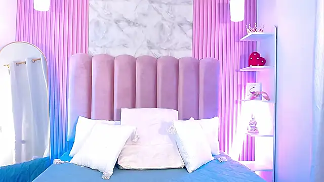 ArianaRougee online show from March 22, 9:55 am