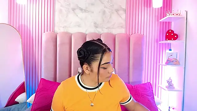 ArianaRougee online show from May 29, 12:00 pm