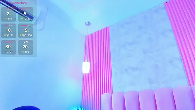 Snapshot of ArianaRougee chatting on July 15, 4:19 am ArianaRougee online show from July 15, 4:19 am