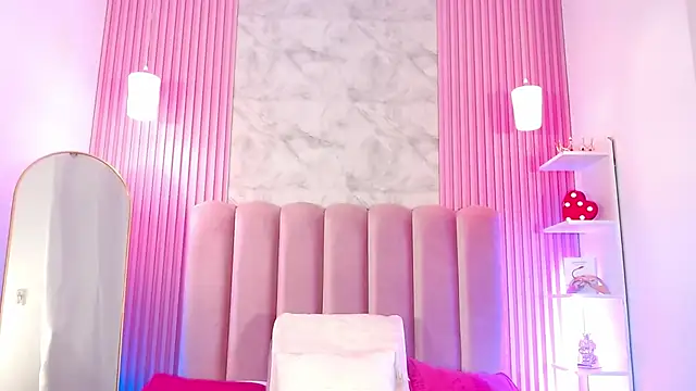 ArianaRougee online show from May 19, 11:06 am