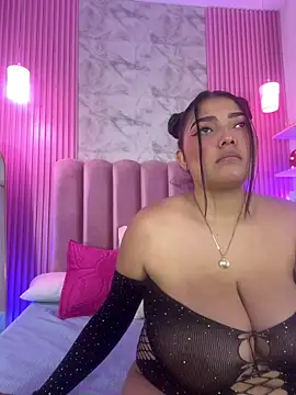 ArianaRougee online show from May 21, 11:18 am