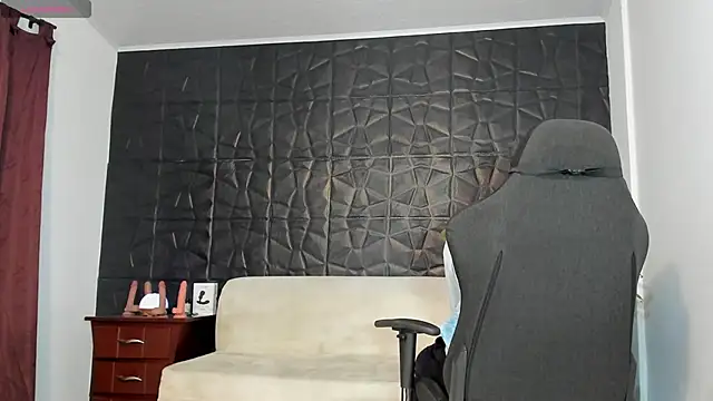 Alex towerss online show from March 28, 3:24 pm