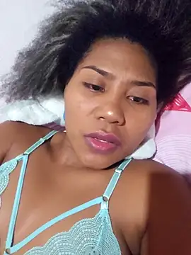 Snapshot of MarySweetieHot chatting on March 2, 3:07 am MarySweetieHot online show from March 2, 3:07 am