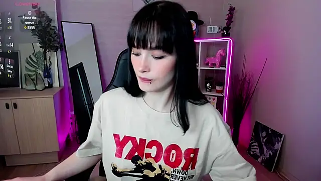 demetra   online show from March 27, 8:22 am