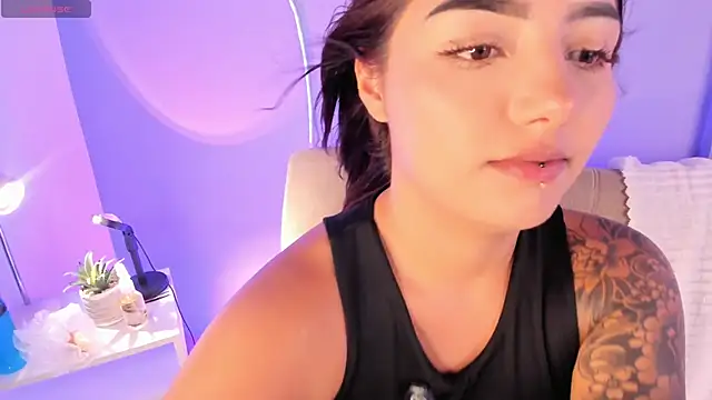 NinaAngel6 online show from April 20, 2:18 pm