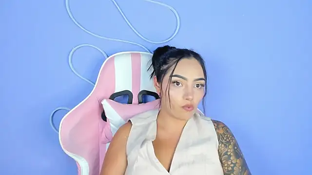 NinaAngel6 online show from May 28, 4:20 am