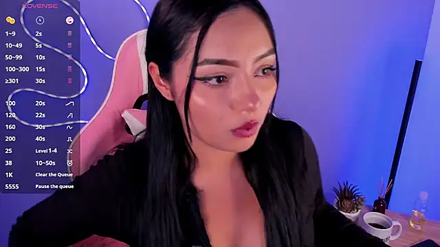 NinaAngel6 online show from May 26, 4:43 am