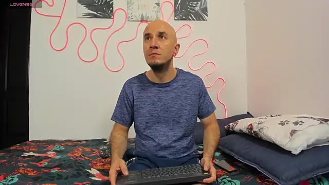 Cintya n Roger online show from April 8, 12:17 pm